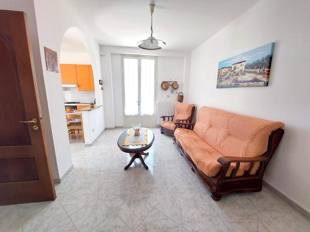 Casa Vacanza In Salento Tiggiano Экстерьер фото